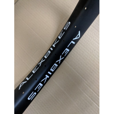 Обод велосипедный карбон ALEXBIKES 26", на 32 спицы, 66 mm, чёрный матовый + втулки (26-66-black)
