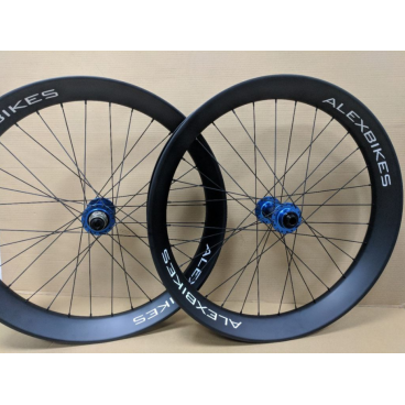 Фото Велосипедные карбоновые колеса ALEXBIKES в сборе, ширина обода 90 мм, + втулки(26-90-blue)